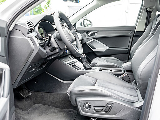  Q3 Sportback S line 35 TDI q ACC LED NAVI SHZ 23