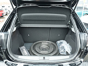 Peugeot 208 Neuer Allure PureTech 100 32 navigation