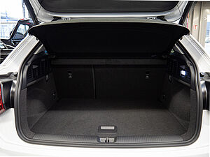 Audi Q2 35 TFSI S line 30 navigation