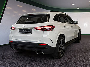 Mercedes-Benz GLA 200 AMG Sport Premium 3 navigation