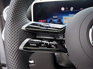 Mercedes-Benz GLC 220 d 4M Edition AMG Line 27 navigation