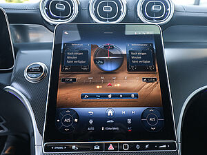 Mercedes-Benz GLC 220 d 4M Edition AMG Line 12 navigation