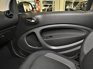 Smart fortwo EQ fortwo 13 navigation