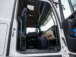 Mercedes-Benz Actros 1845 LSnRL 2 navigation
