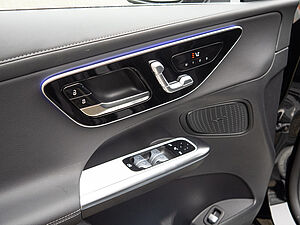 Mercedes-Benz GLC 200 4M AMG Line 27 navigation