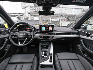 Audi A4 Avant S line 35 TFSI S tronic 6 navigation
