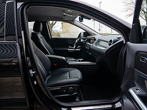 Mercedes-Benz GLA 180 Progressive 3 navigation
