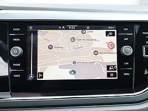 Volkswagen Polo R-Line 1.0 TSI DSG 12 navigation
