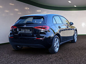 Mercedes-Benz A 250 e 3 navigation