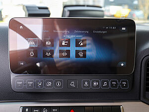 Mercedes-Benz Actros 1853 LS 4x2 F 13 12 navigation