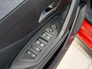 Peugeot 308 Allure BlueHDi 130 EAT8 19 navigation