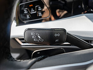 Volkswagen Golf VIII Variant Goal 2,0 l TDI DSG 18 navigation