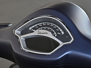 Vespa Primavera 50 Tech E5 6 navigation