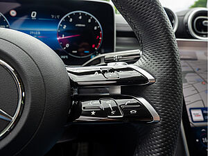 Mercedes-Benz C 300 AMG Sport Advanced Plus 14 navigation