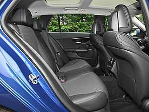 Mercedes-Benz C 300 e T Avantgarde Premium 5 navigation