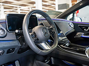 Mercedes-Benz EQE 350 4M AMG Sport Premium Plus 19 navigation