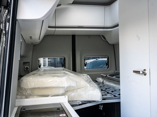 Volkswagen Crafter  12