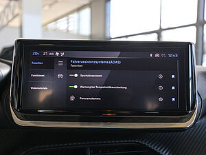 Peugeot 208 Neuer Allure PureTech 100 11 navigation