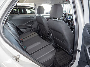 Volkswagen T-Roc Life 1.5 l TSI DSG 4 navigation