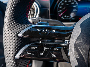 Mercedes-Benz CLA 200 Coupé AMG Line 16 navigation