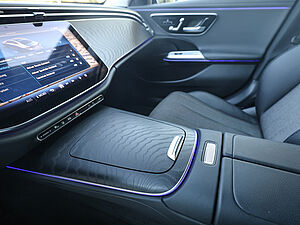 Mercedes-Benz E 220 d Avantgarde Advanced Plus 19! 18 navigation