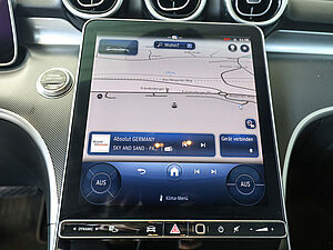 Mercedes-Benz C 180 T Avantgarde Advanced 11 navigation