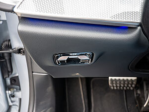 Mercedes-Benz E 300 e AMG Line 18 navigation