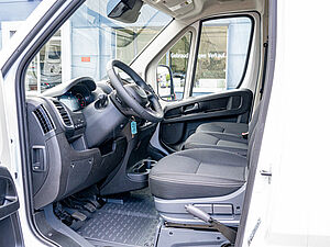 Peugeot Boxer KA 335 L3H2 BlueHDi 140 19 navigation