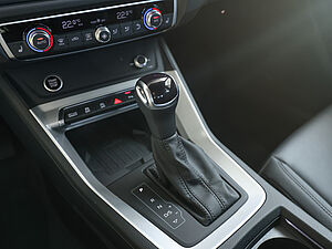 Audi Q3 advanced 35 TDI quattro S tronic 18 navigation
