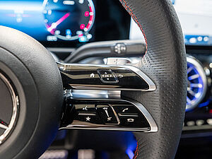 Mercedes-Benz GLB 200 d AMG Sport Advanced Plus 17 navigation