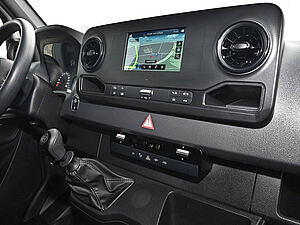 Mercedes-Benz Sprinter 317 CDI Kasten L4H2 5 navigation