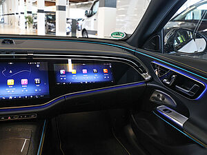 Mercedes-Benz E 53 AMG Hybrid 4M+ Limousine 9 navigation