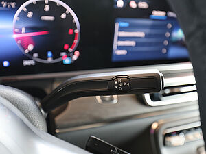 Mercedes-Benz V 250 d 4M AVANTGARDE Lang 22 navigation