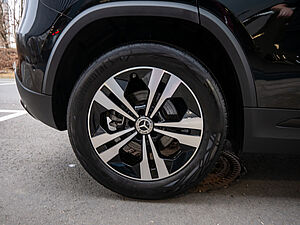 Mercedes-Benz GLA 180 Progressive 8 navigation