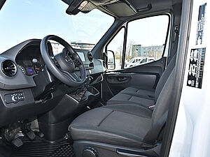 Mercedes-Benz Sprinter 315 CDI Kasten L3H2 10 navigation