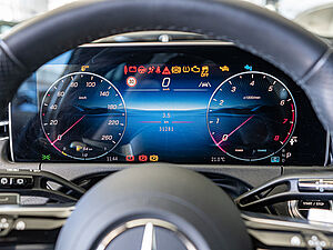 Mercedes-Benz E 200 T AMG Sport Advanced Plus 13 navigation