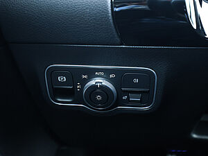 Mercedes-Benz GLA 250 4M AMG Sport Advanced Plus 30 navigation