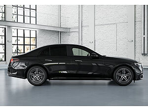 Mercedes-Benz E 220 d AMG Line 5 navigation