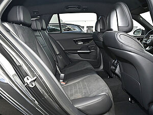 Mercedes-Benz C 220 d T AMG Line 4 navigation