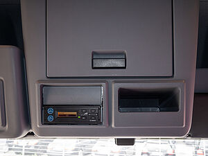 Mercedes-Benz Atego 1224 L Curtainsider Schiebeplane li/re Ladebordwand BigSpace 6 navigation