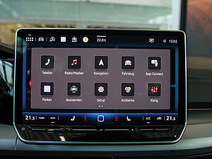 Volkswagen Golf VIII Variant Life 2.0 TDI 12 navigation