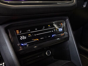 Volkswagen Tiguan Allspace 2.0 TSI 4M DSG 18 navigation