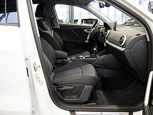 Audi Q2 35 TFSI S line 2 navigation