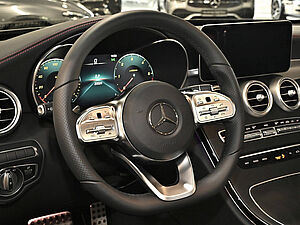 Mercedes-Benz C 220 d Cabrio AMG Line 28 navigation
