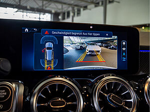 Mercedes-Benz GLB 250 4M AMG Sport Premium 11 navigation