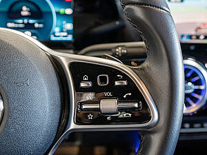 Mercedes-Benz EQA 250 Progressive 17 navigation