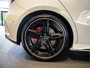 Mercedes-Benz A 45 AMG S 4M+ Premium Plus 5 navigation