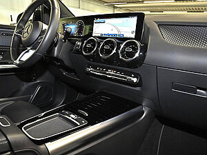 Mercedes-Benz B 200 Progressive 9 navigation