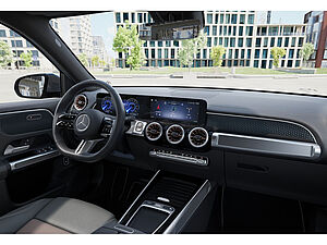 Mercedes-Benz EQB 300 4M ElectricArt Advanced Plus 4 navigation