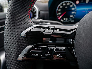 Mercedes-Benz A 200 d AMG Line 16 navigation